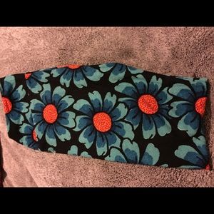 Lot of Lularoe one size leggings